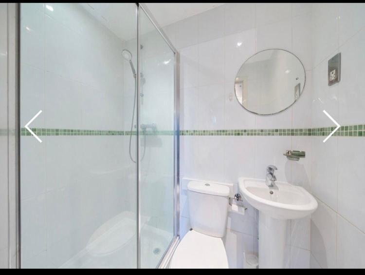 Amazing River View 2 Bedroom Apartment, Sleeps 6 , Balcony And Parking Leilighet *