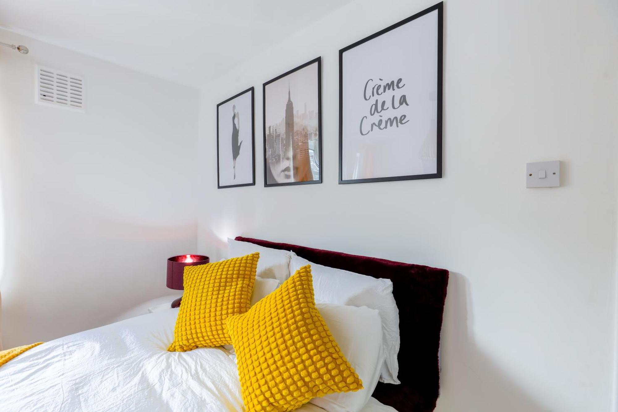 Gjestgiverier Opulent Heights London