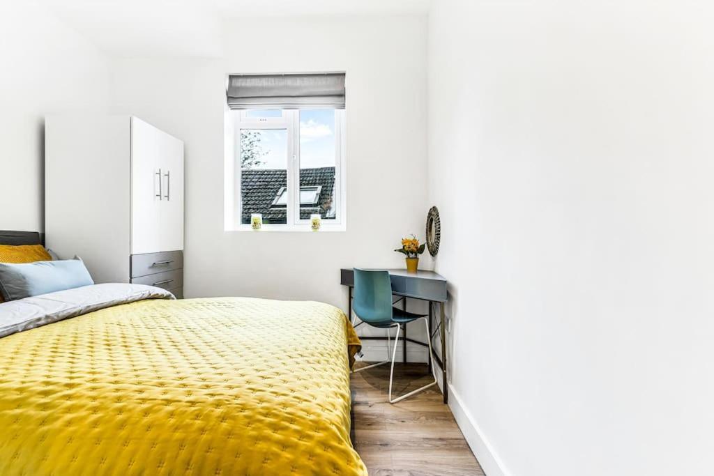 Apartment Lux Kensington 2br With Ac - Sleeps Up To 9 *