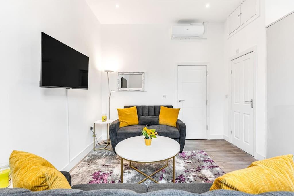 Lux Kensington 2br With Ac - Sleeps Up To 9 London