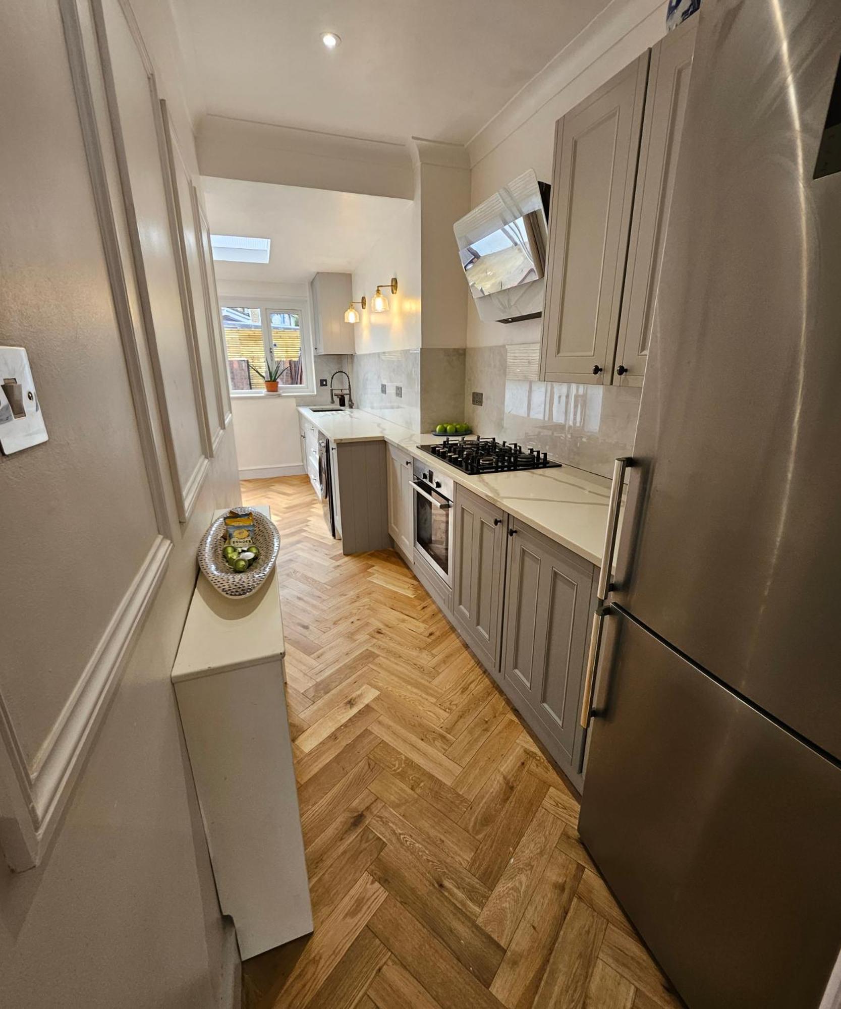 Holiday home Wembley Lovely 6 Bed House Sleeps Up To 14