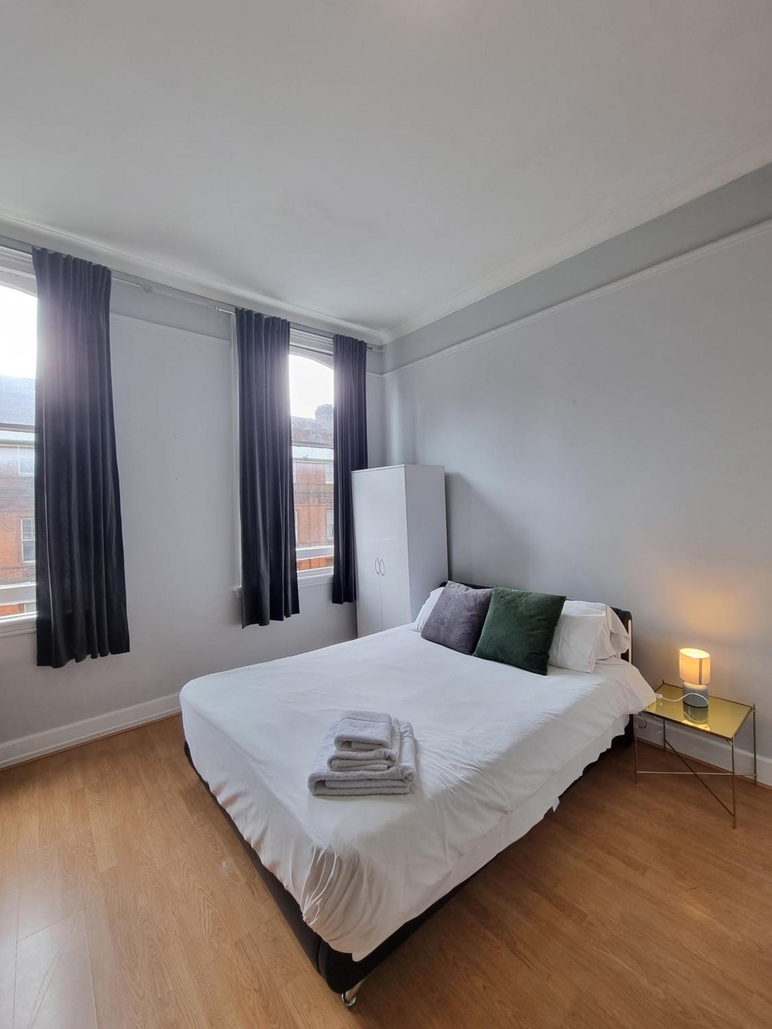 Charming In Near London
