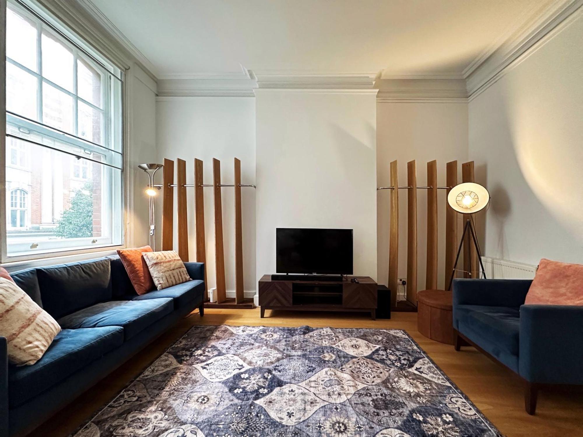 Apartment Theo's 2 Bedroom In London