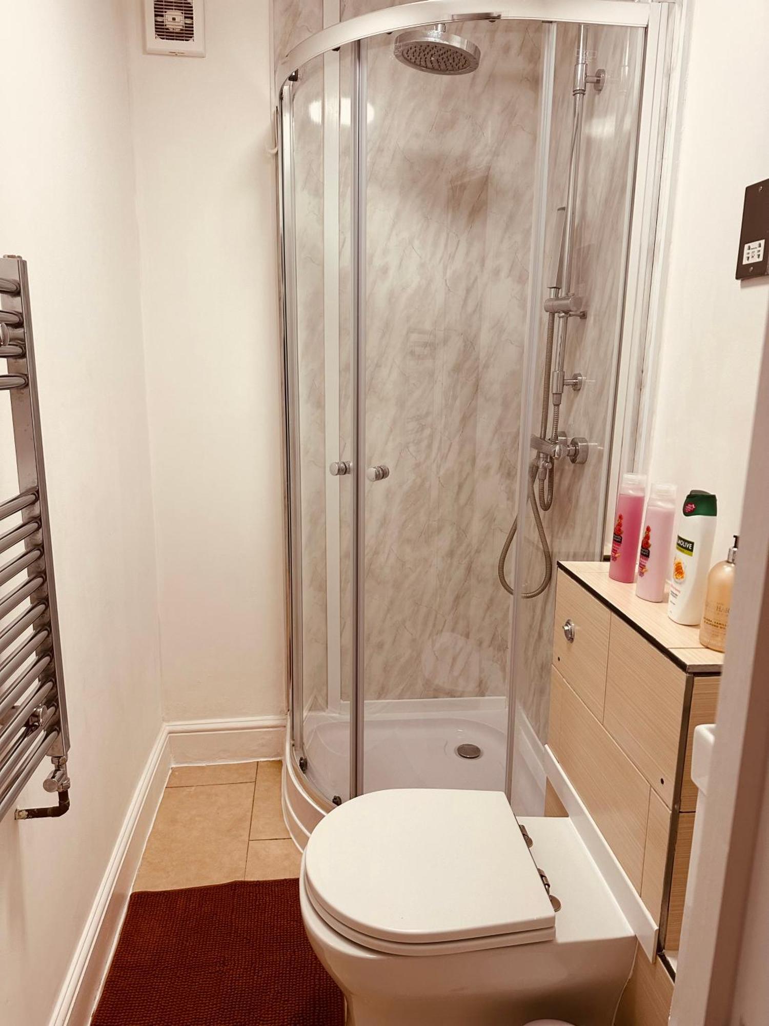 Leilighet Stunning One Bedroom Flat