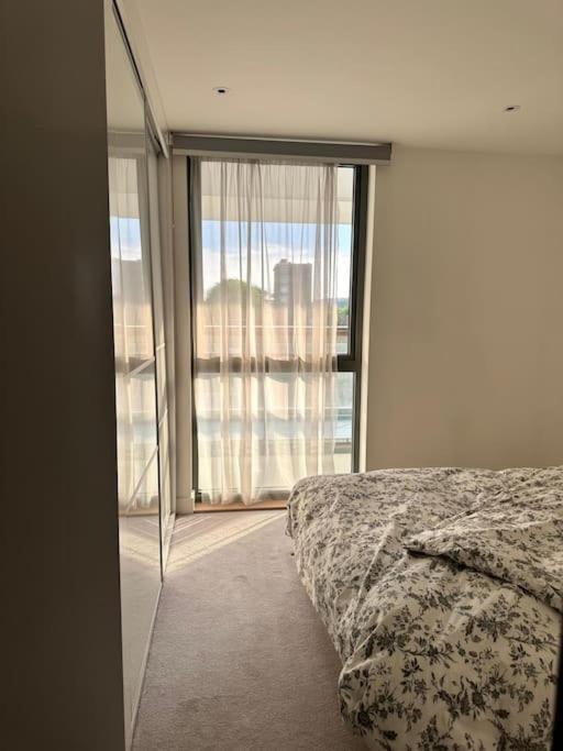 Modern Islington 1br Flat On Regent's Canal * London