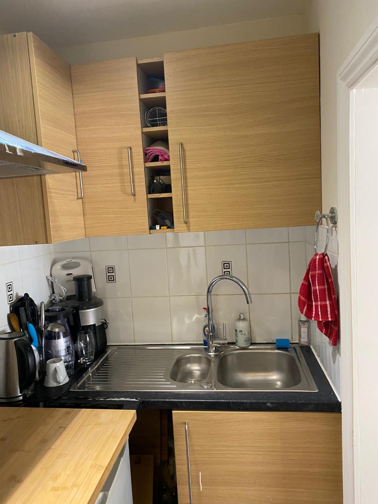 Brenda's -elephant & Castle Apartment London