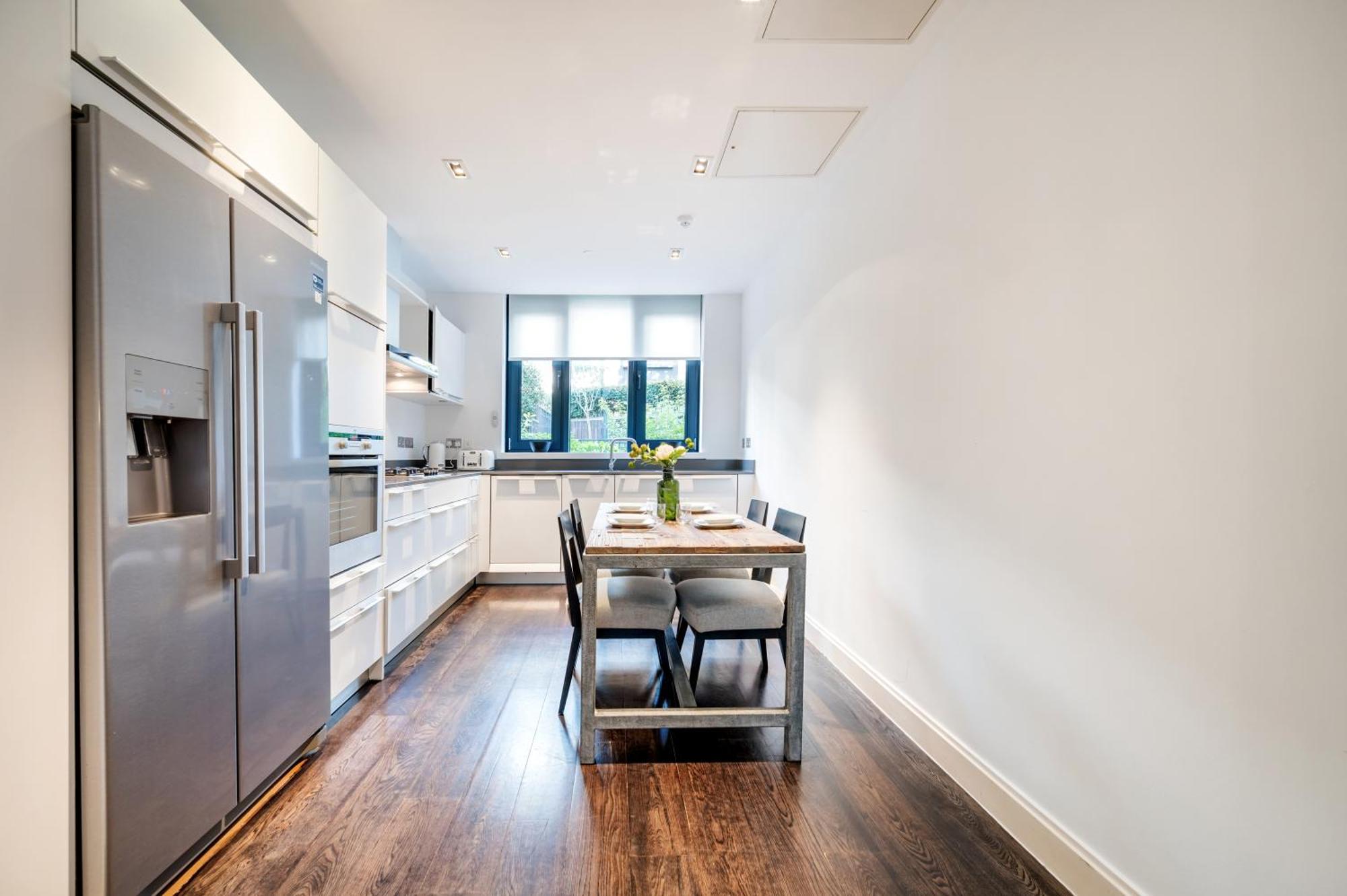 Arcore Premium Primrose Hill *