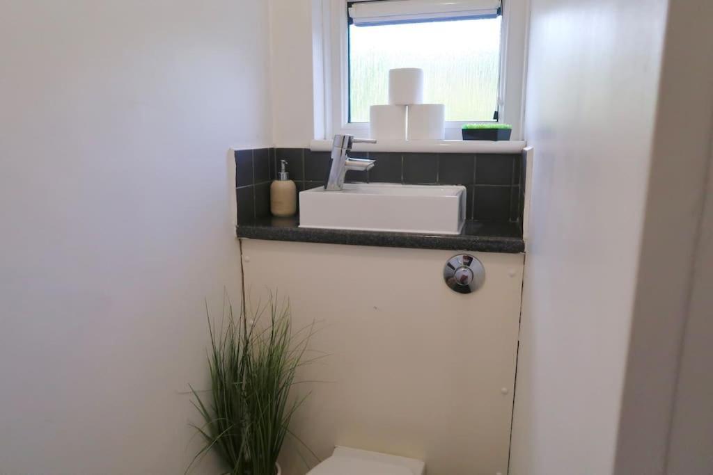 Chic 4-bed In Trendy Clerkenwell W Balcony And Walking Distance To Tube * Londres