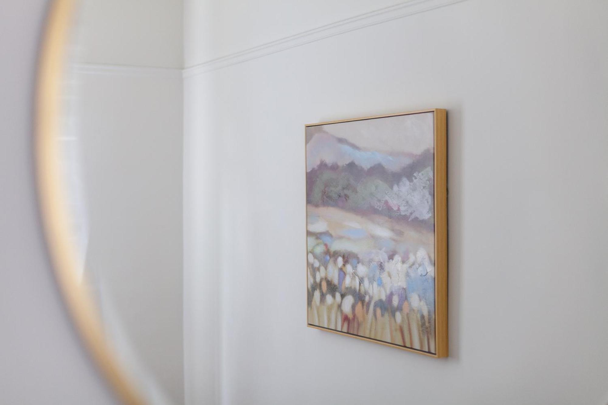 Comfortable Welcoming 3br House Wbalcony, South London