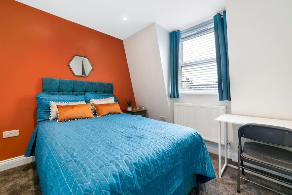Stunning Double Within A Loft Space Apartment *