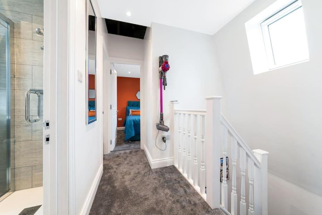 Stunning Double Within A Loft Space Apartment