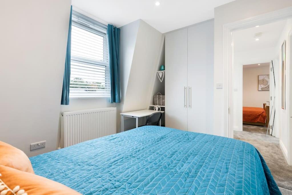Stunning Double Within A Loft Space * London