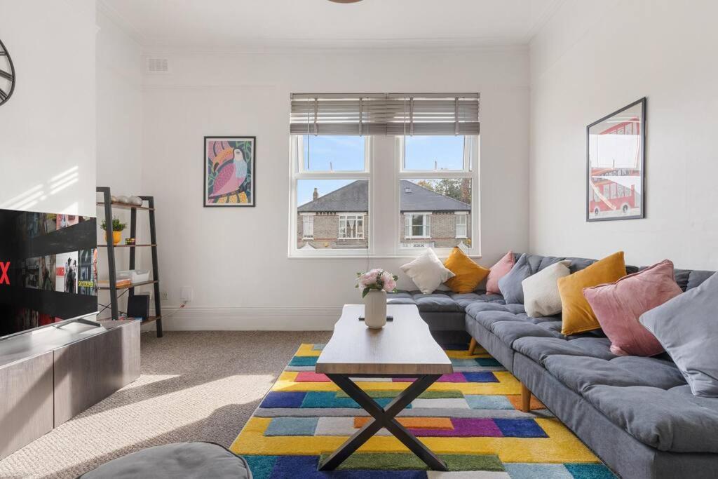 The Turnpike - Free Parking Apartamento