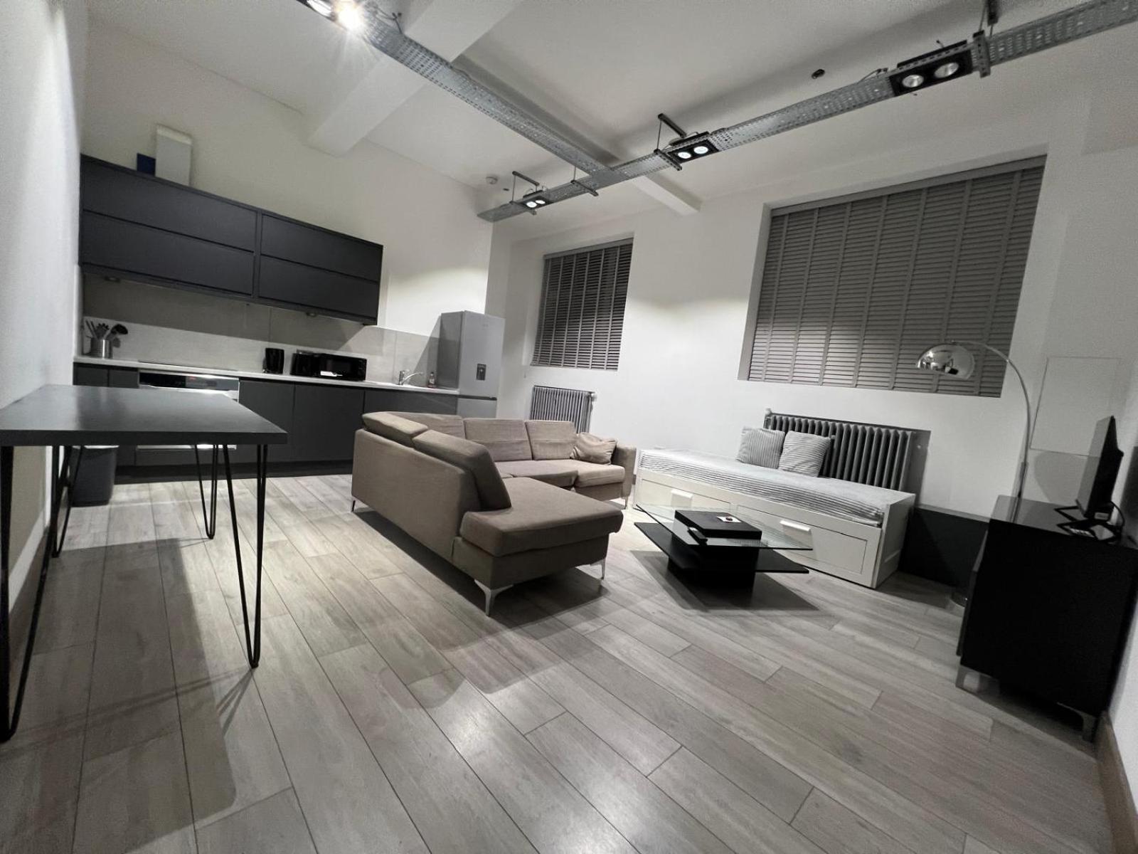 Modern 2bed Flat Chiswick * London