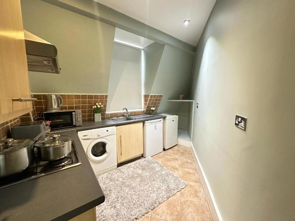 Apartment Affordable Near Central
