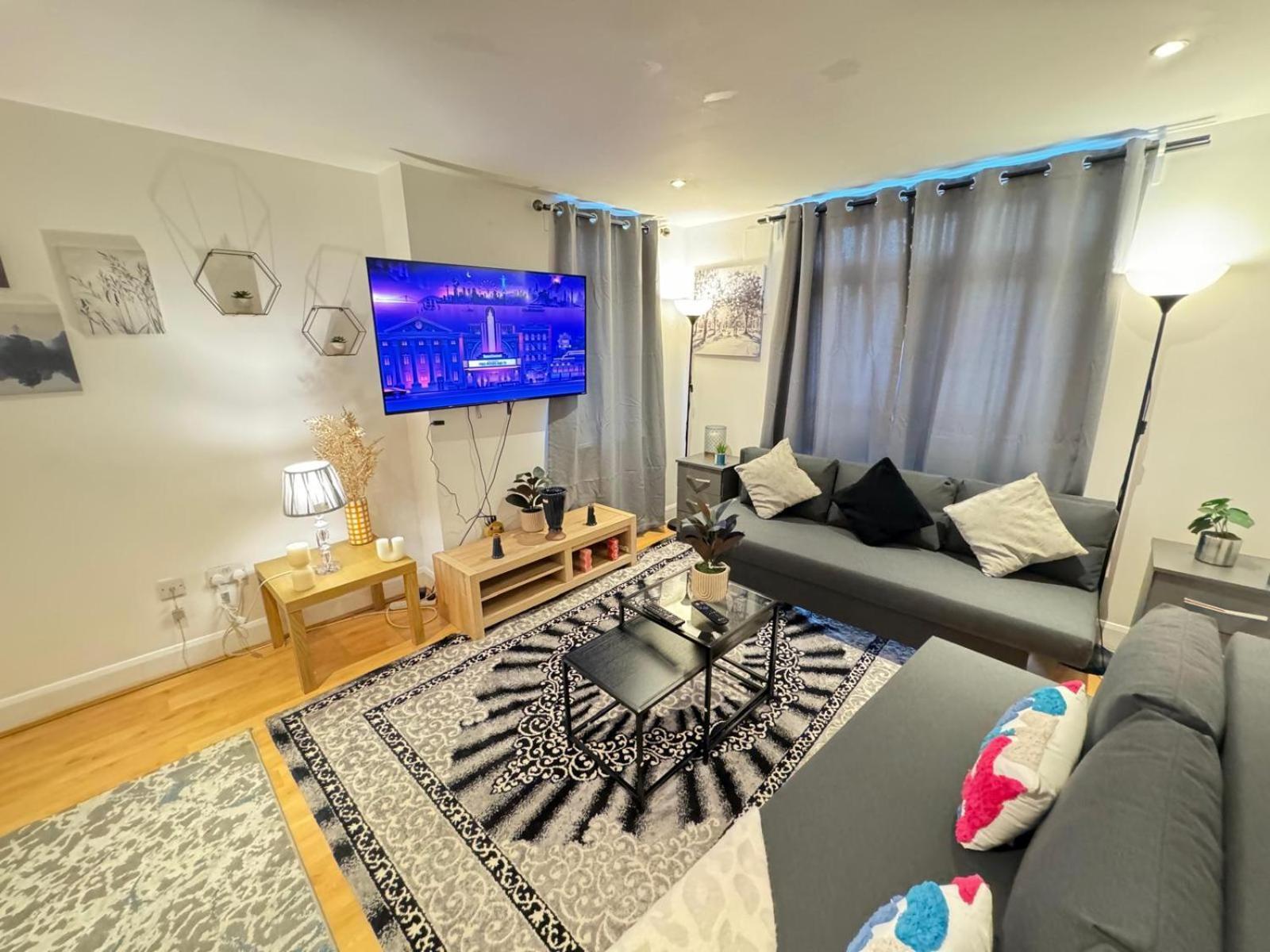 Apartment Affordable Family In Kilburn London