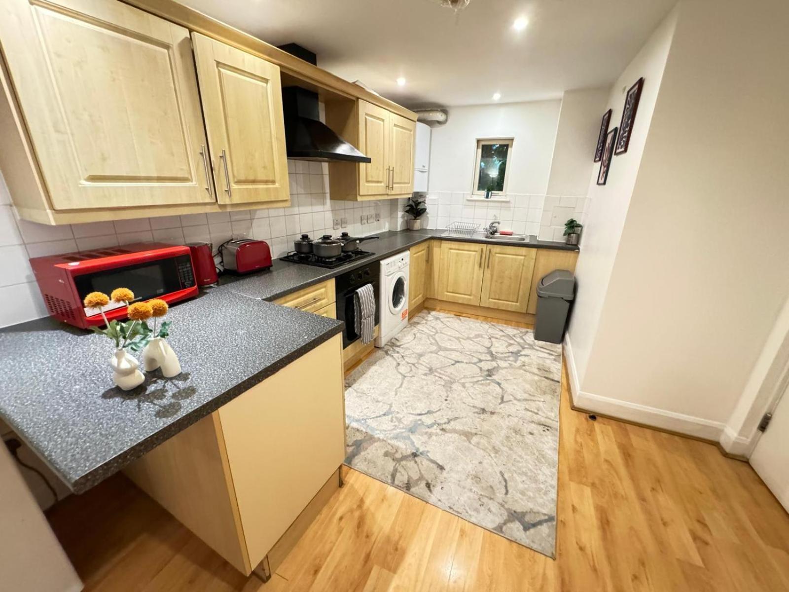 Affordable Family In Kilburn Apartment London