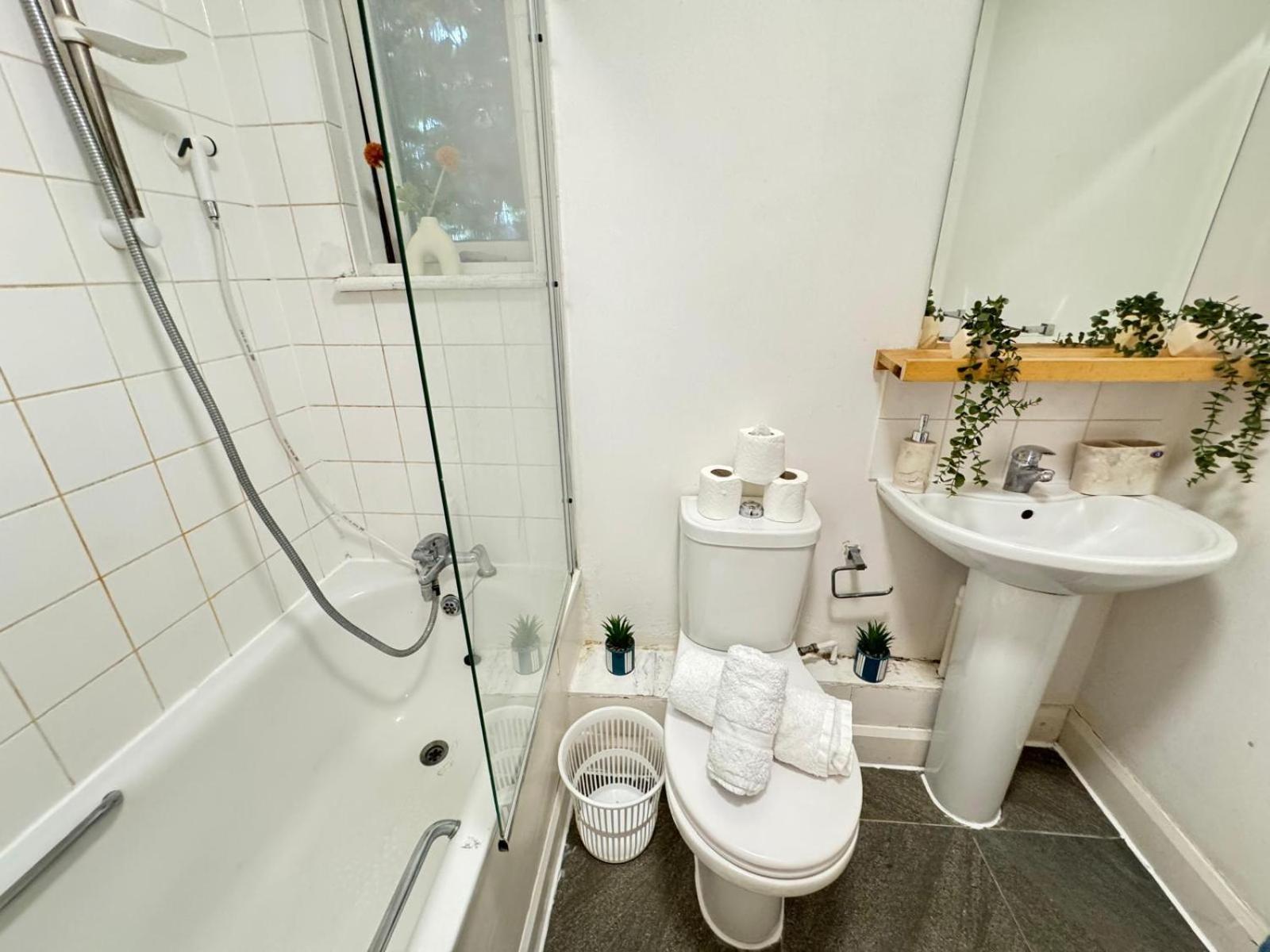 Affordable Family In Kilburn London