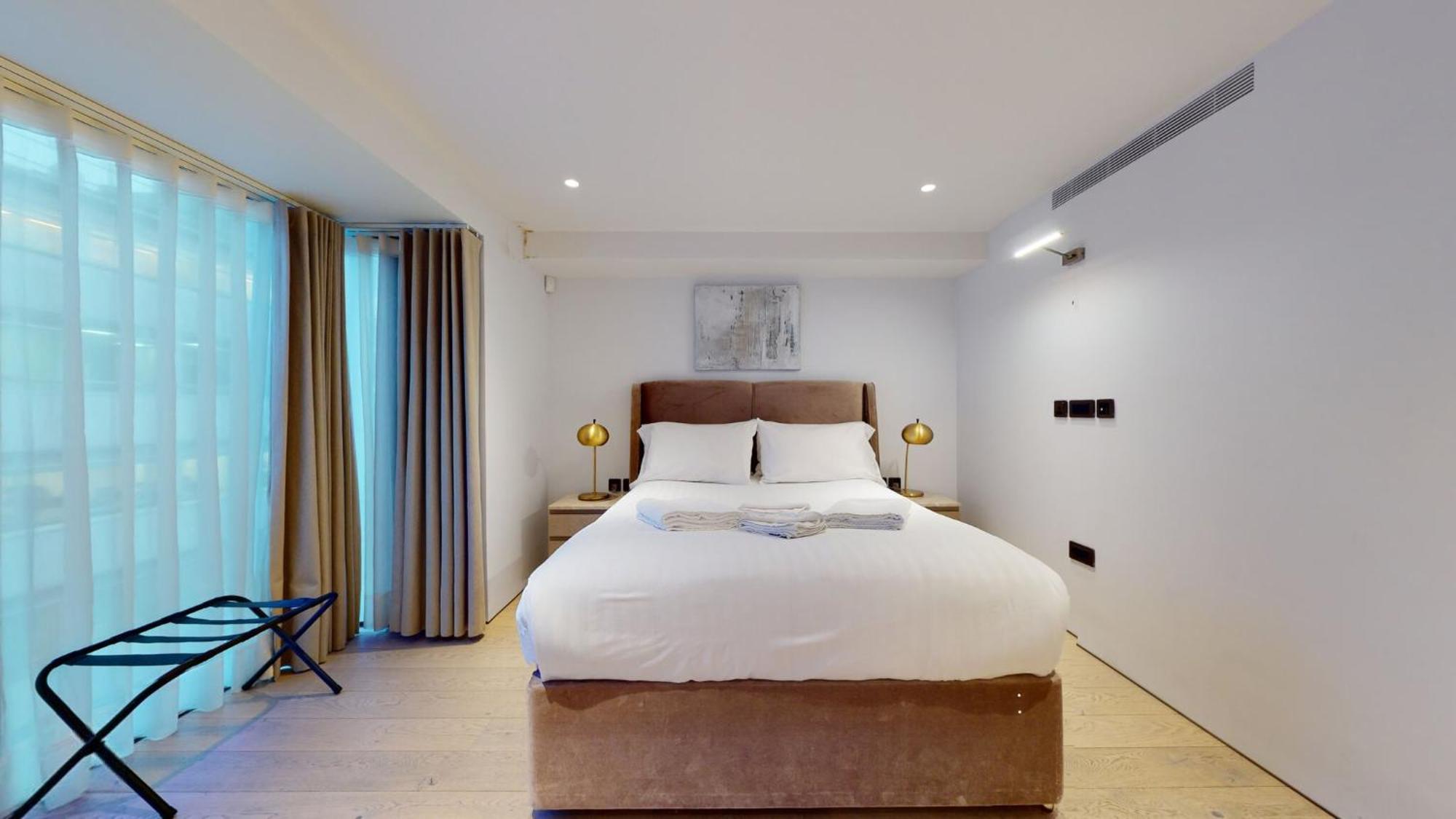 Large New York Style Loft Soho Apartment London