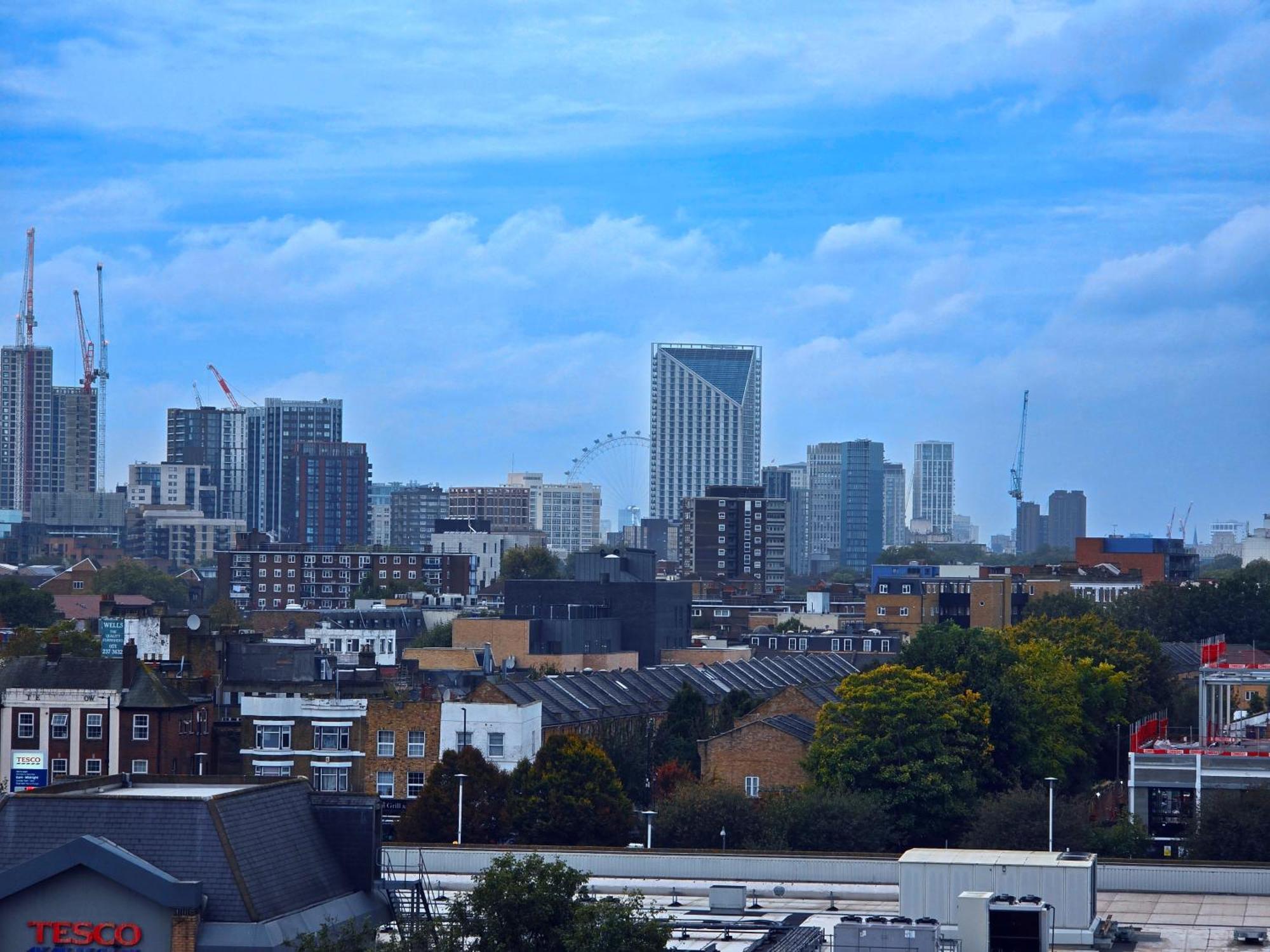 Comfy 3br Flat In The Perfect For Long * London