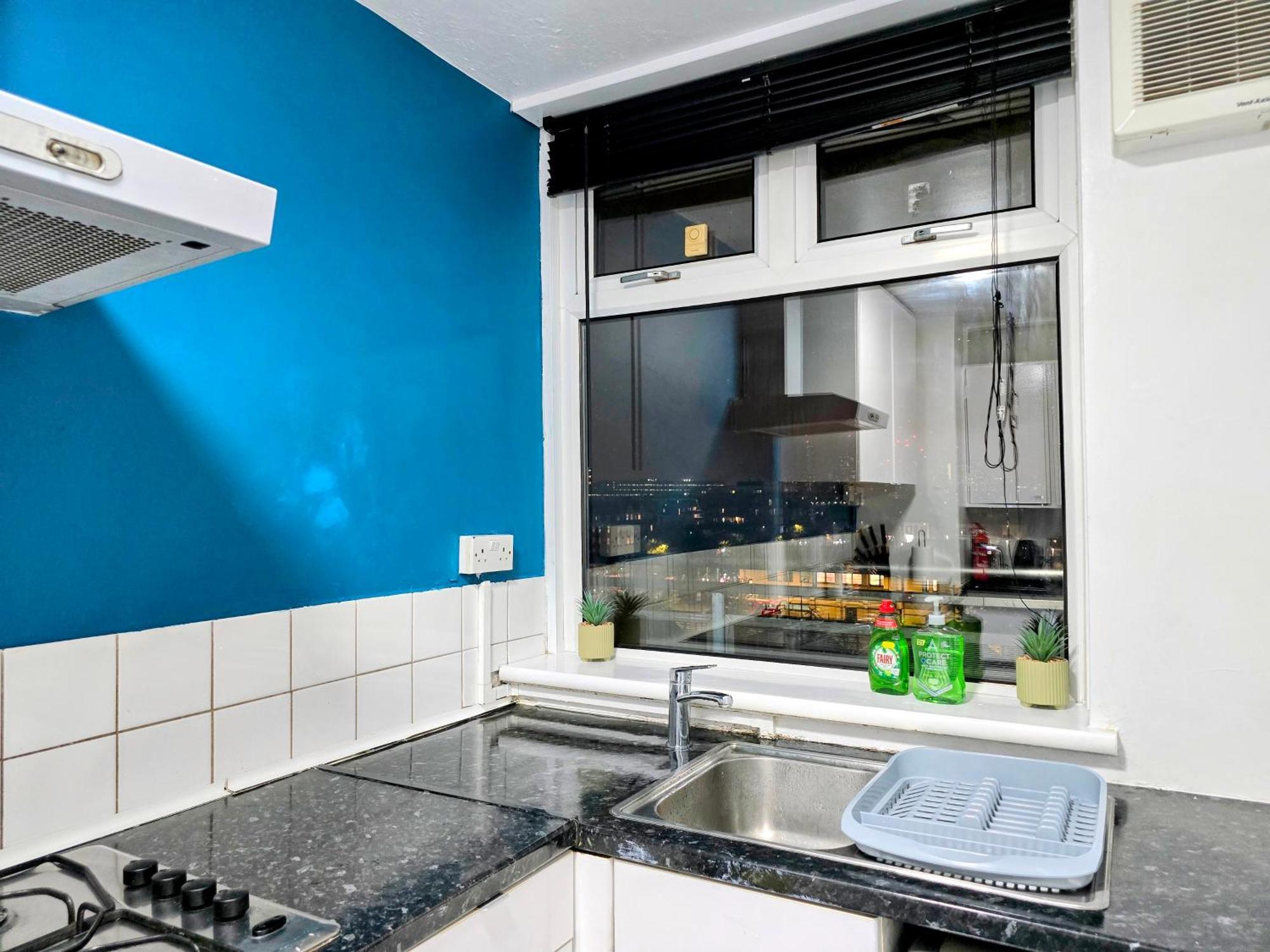 Comfy 3br Flat In The Perfect For Long
