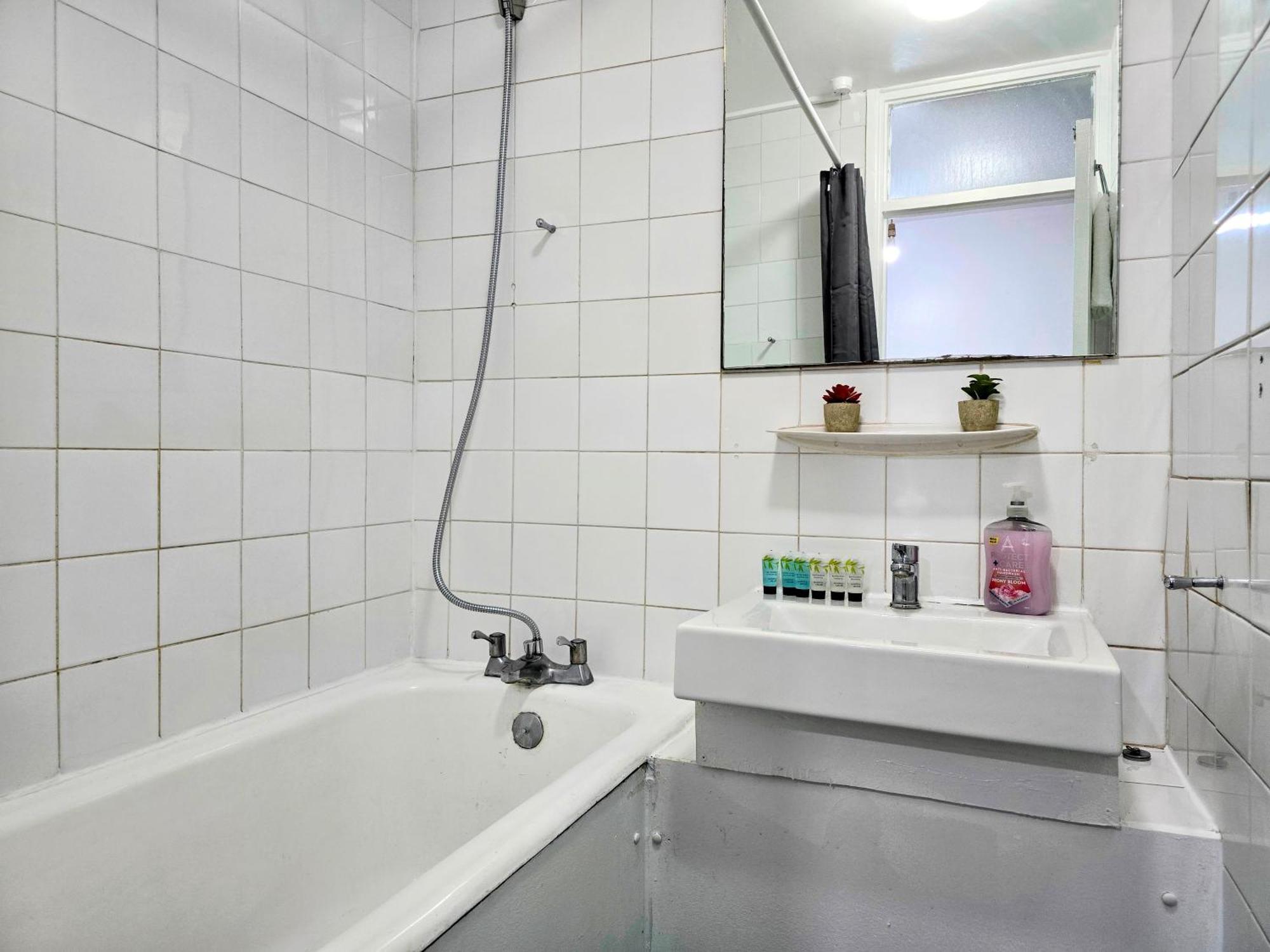 Comfy 3br Flat In The Perfect For Long Apartment *