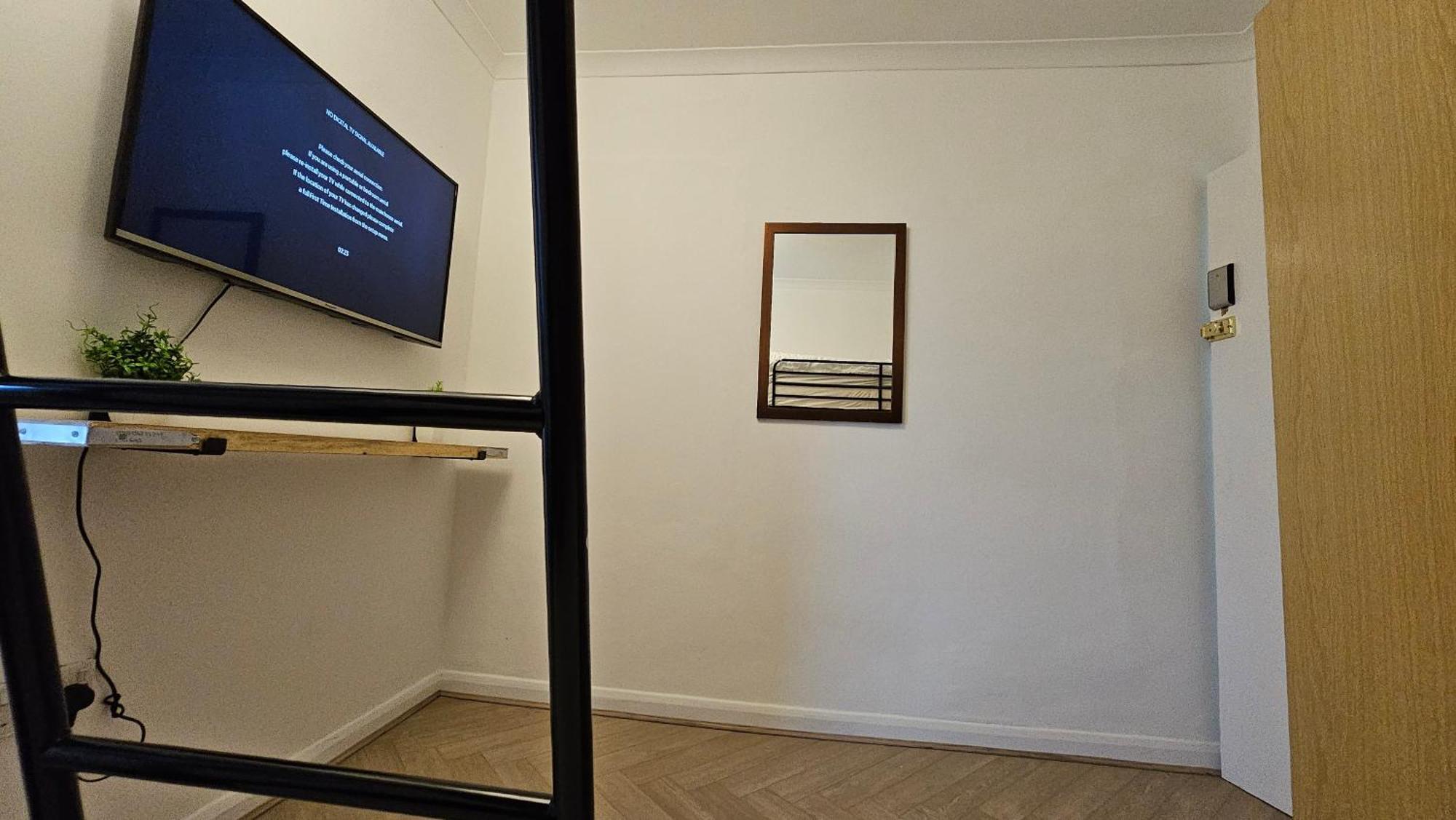 Newly Renovated & Ensuite Rooms! - Camberwell London