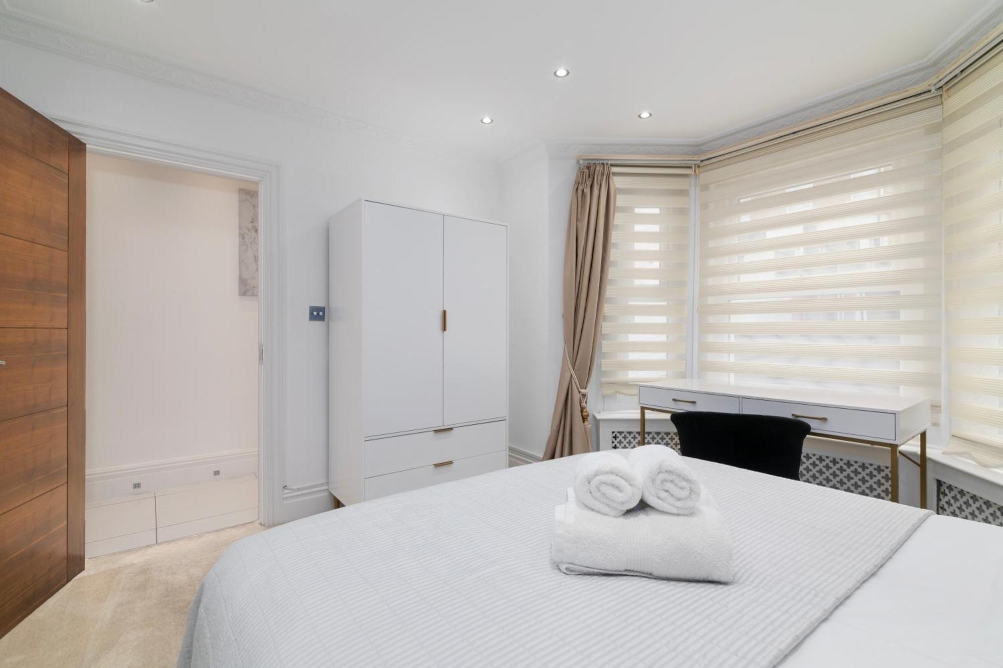 Elegant 2 Bed Garden Flat, London, Paddington! Leilighet *