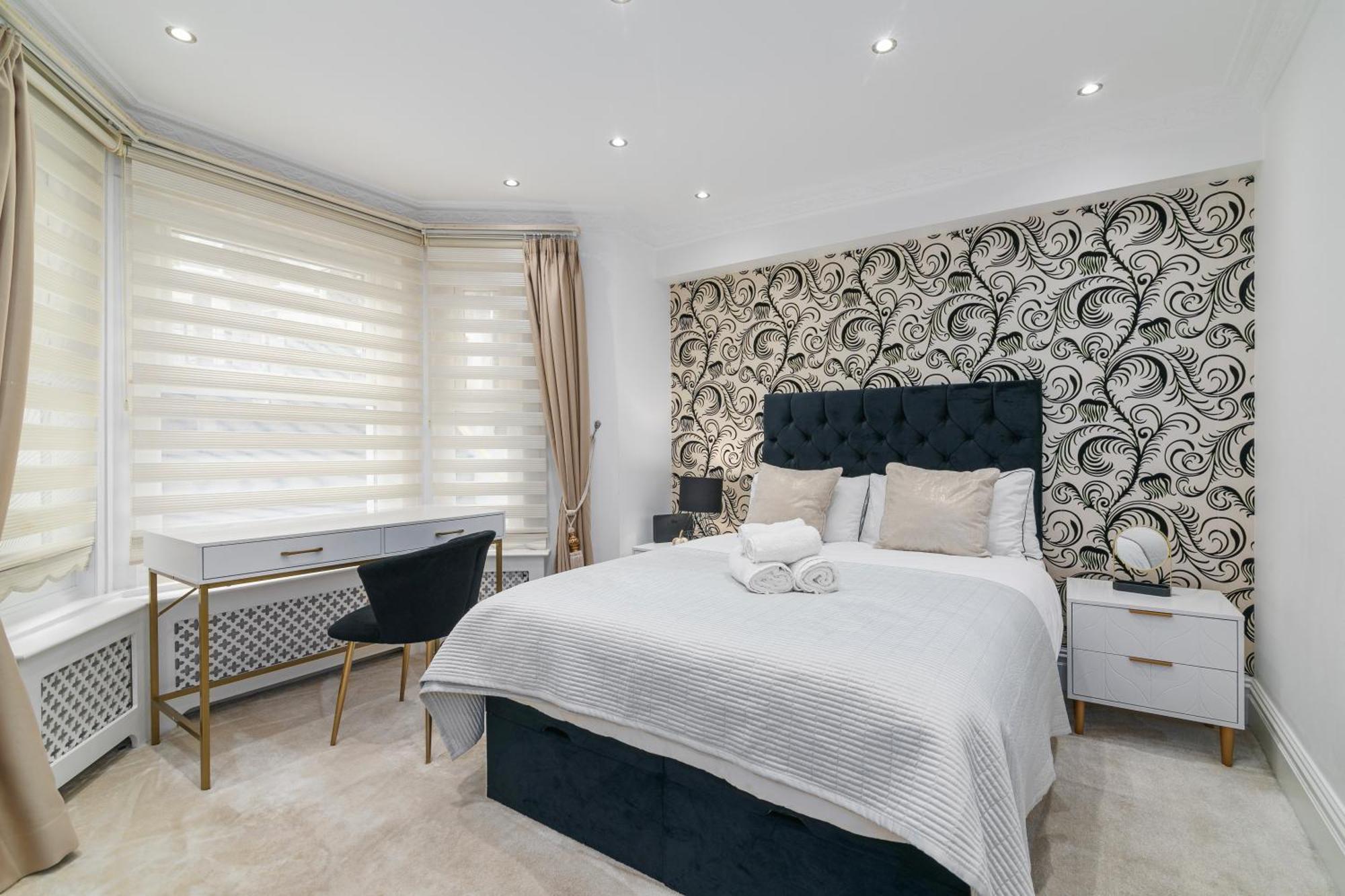 Elegant 2 Bed Garden Flat, London, Paddington! *