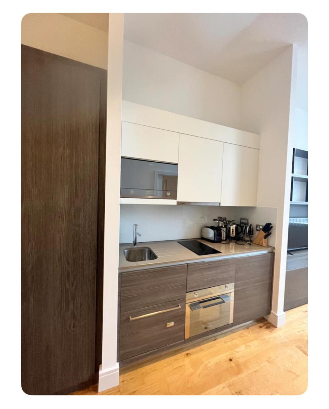 Stunning Modern Artsy 1-bedroom Flat Centre Ldn * London