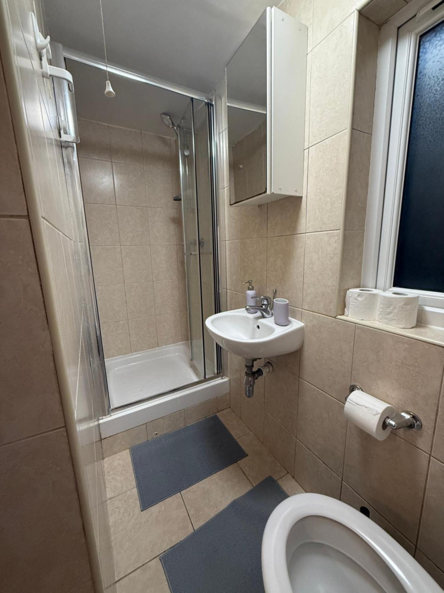 Budget Friendly And Cozy In Hammersmith Habitación en casa particular