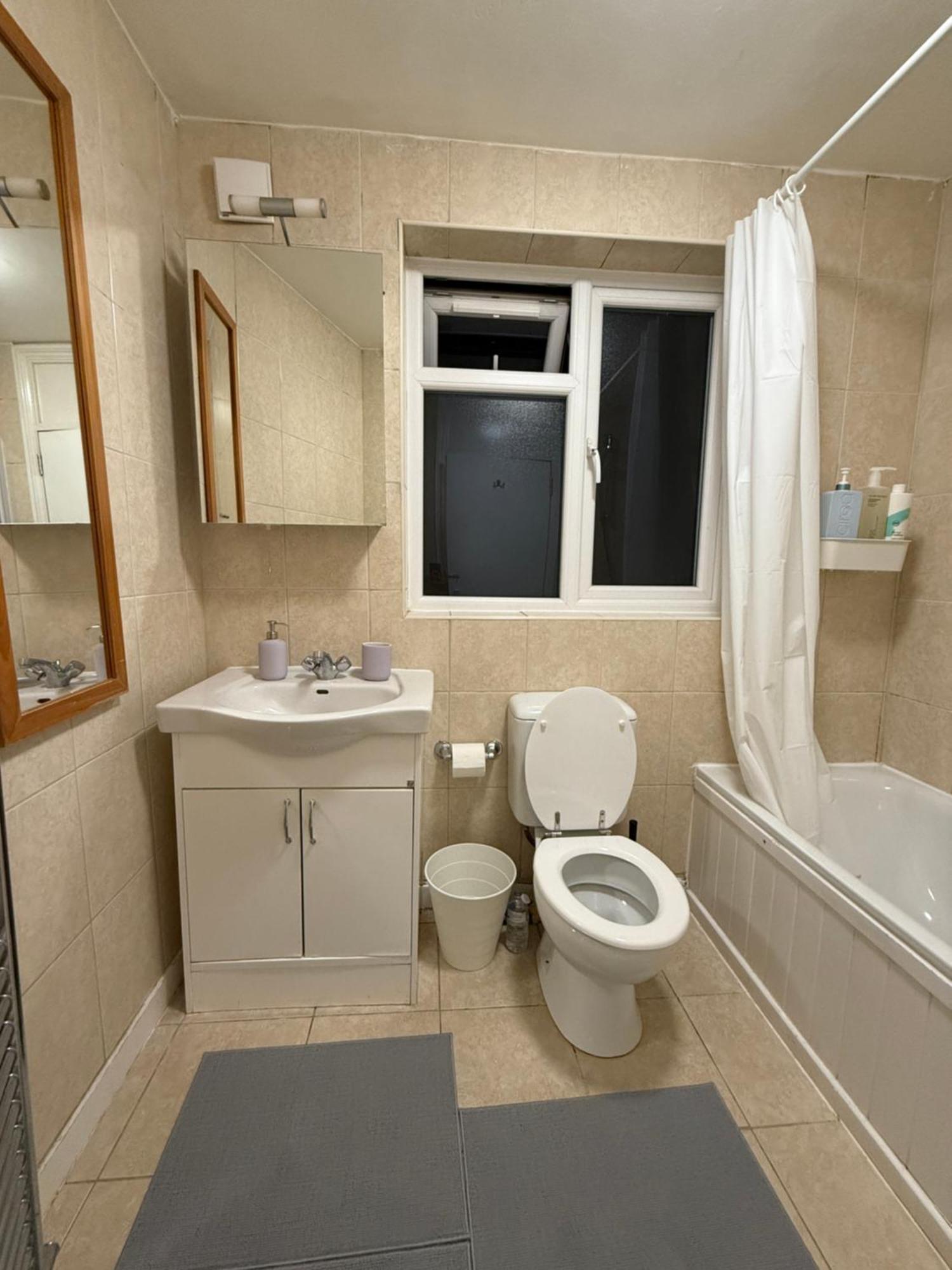 Accommodatie bij particulieren Affordable, Cozy And Beautiful In Hammersmith *