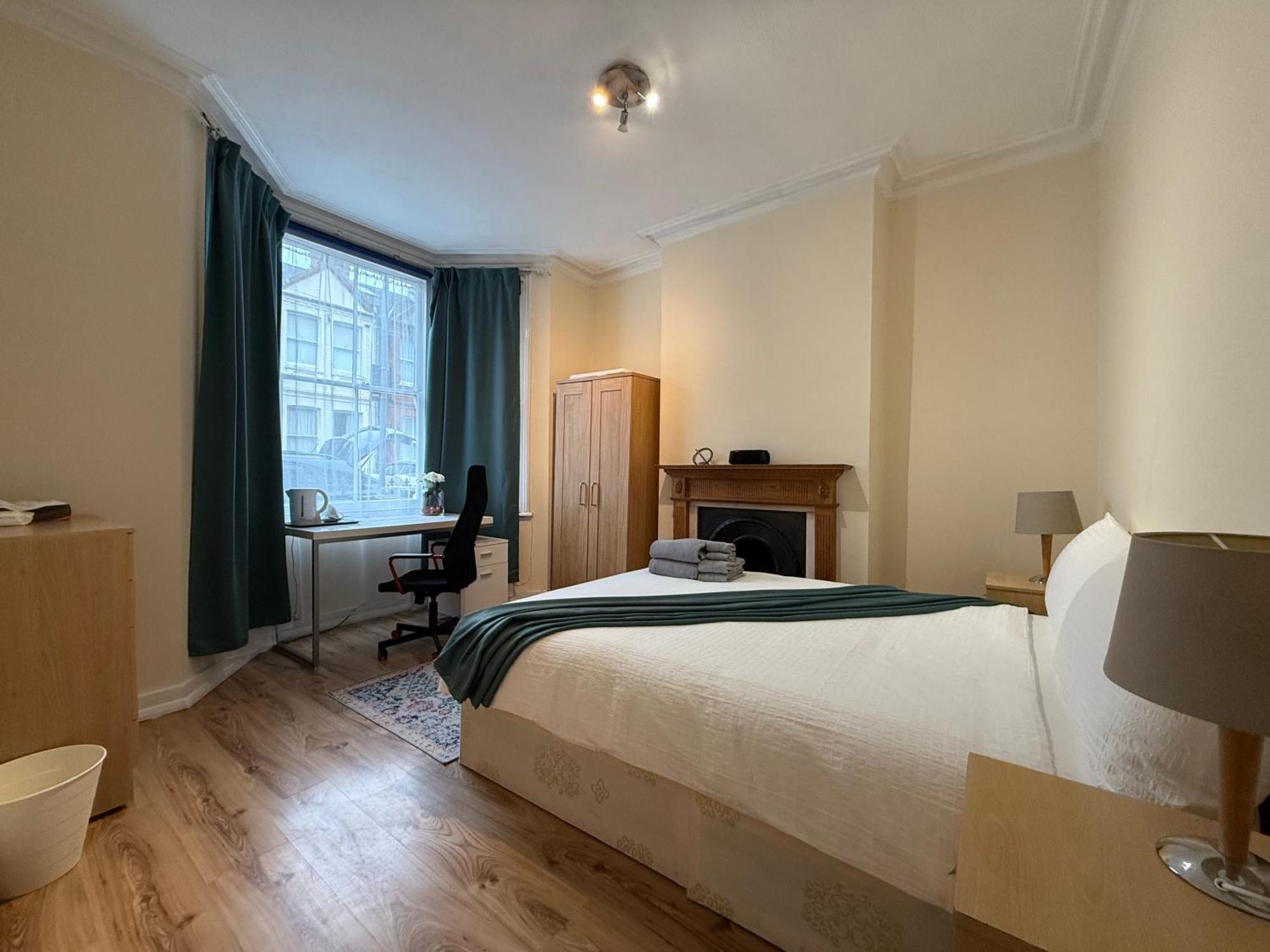 Affordable, Cozy And Beautiful In Hammersmith Homestay *