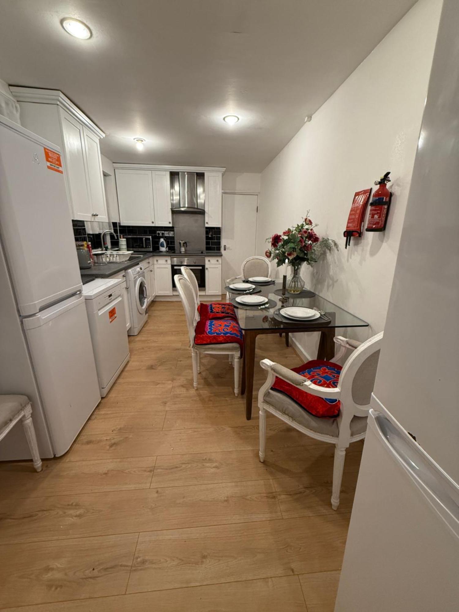 Accommodatie bij particulieren Affordable, Cozy And Beautiful In Hammersmith *