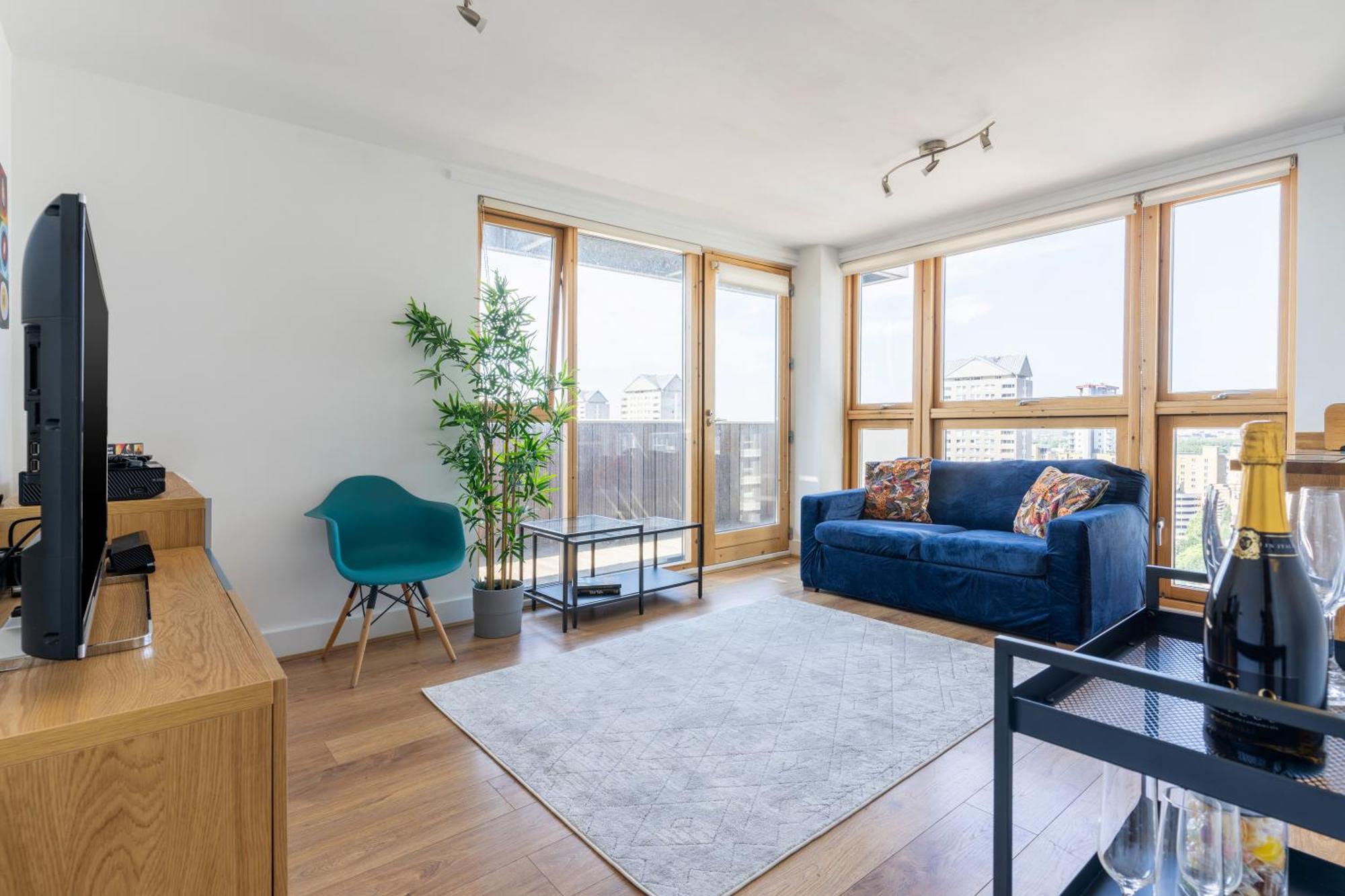 Apartment Flat In Canary Wharf With Amazing Views & Balcony London