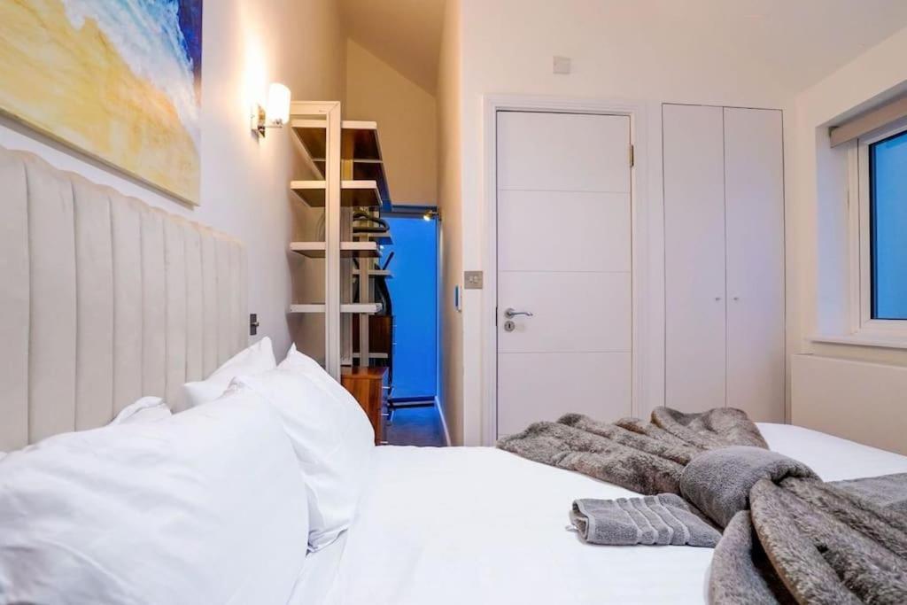 Apartment Hyde Park Luxury 2 Bed 2 Bath House *