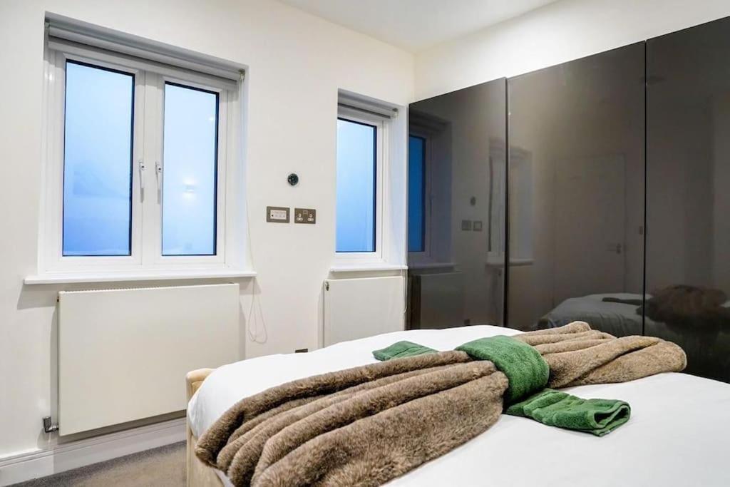 Apartment Hyde Park Luxury 2 Bed 2 Bath House