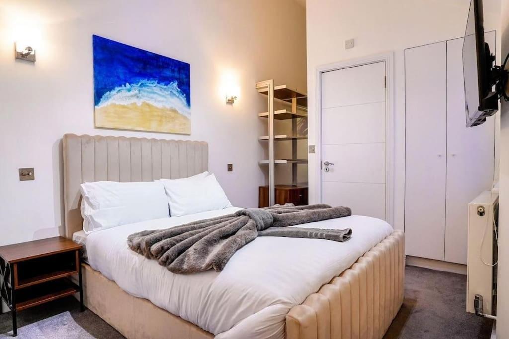 Hyde Park Luxury 2 Bed 2 Bath House Apartment *