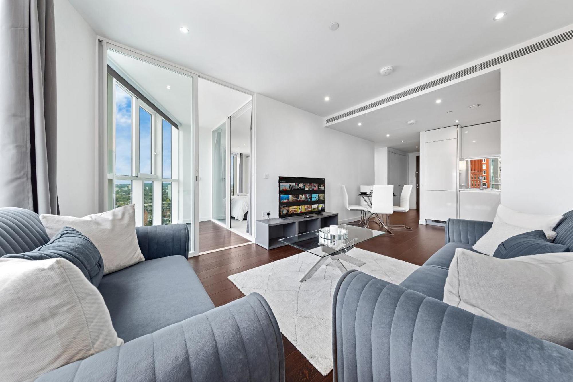 Apartamento 18th Floor Luxury 2 Bedroom, 2 Bathroom Sky View With Rooftop Access & Gym! Unbeatable Experience & Extreme Value!