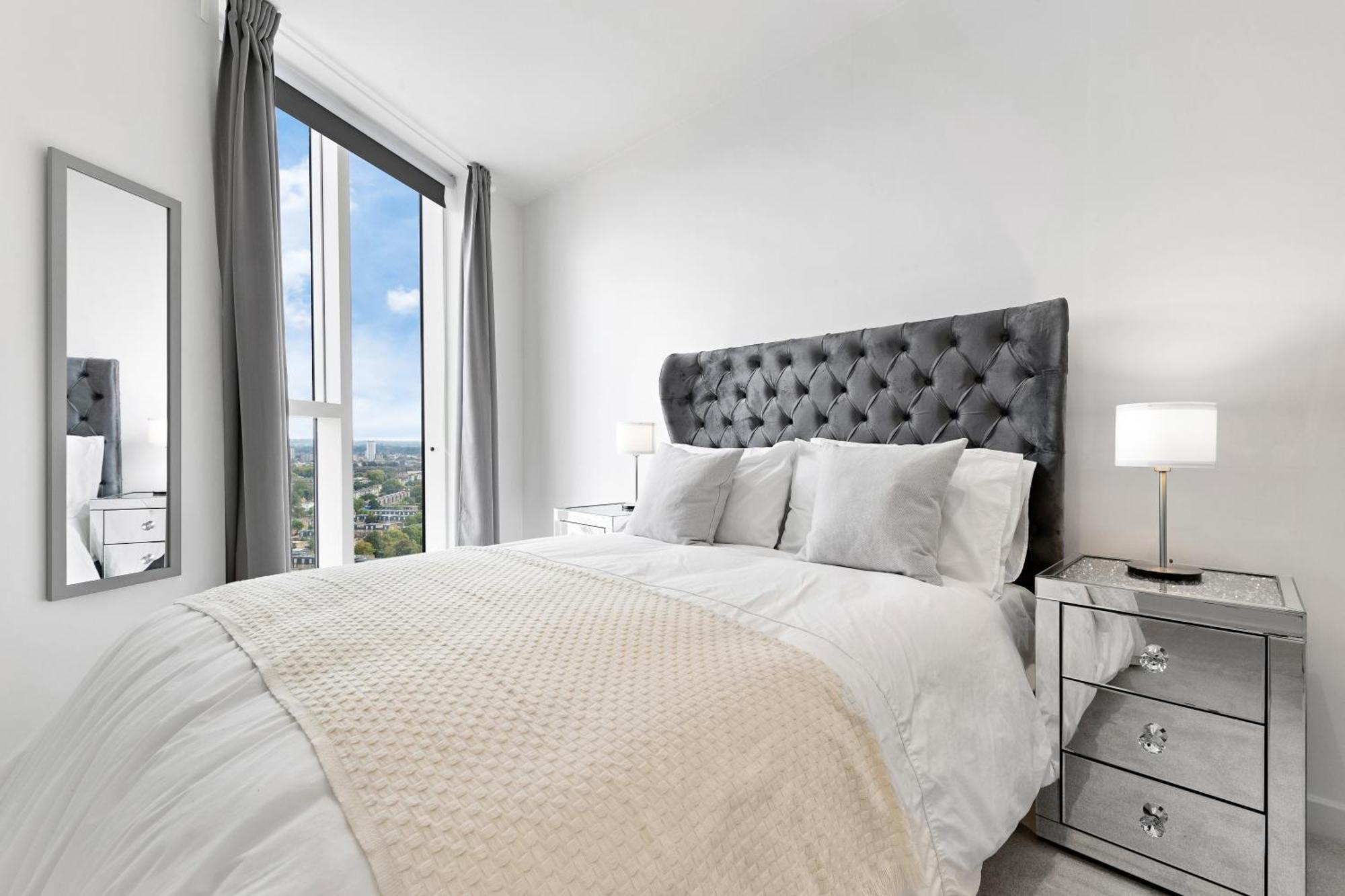 Apartamento 18th Floor Luxury 2 Bedroom, 2 Bathroom Sky View With Rooftop Access & Gym! Unbeatable Experience & Extreme Value! *