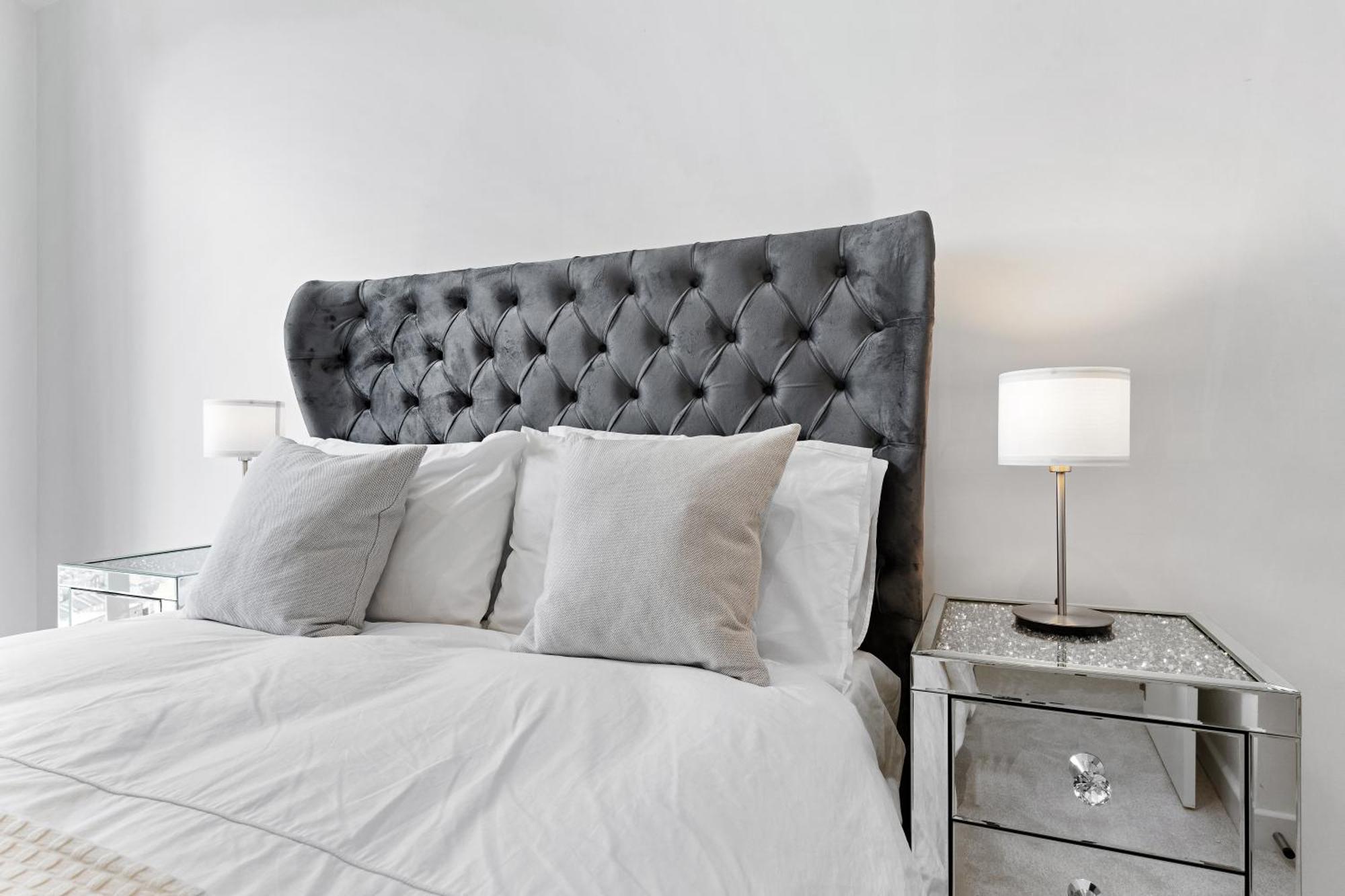 Apartamento 18th Floor Luxury 2 Bedroom, 2 Bathroom Sky View With Rooftop Access & Gym! Unbeatable Experience & Extreme Value! Londres