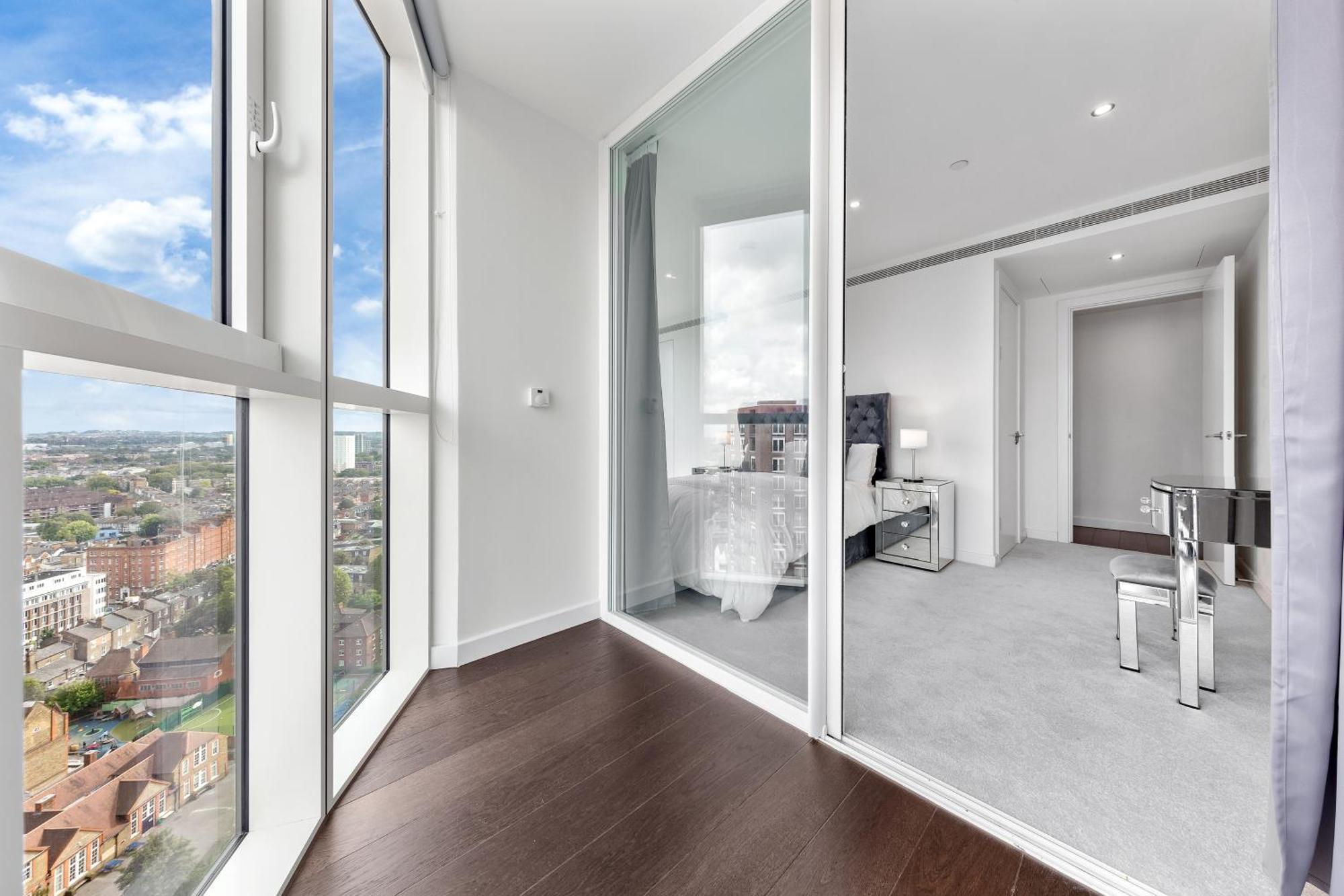 Apartamento 18th Floor Luxury 2 Bedroom, 2 Bathroom Sky View With Rooftop Access & Gym! Unbeatable Experience & Extreme Value! *