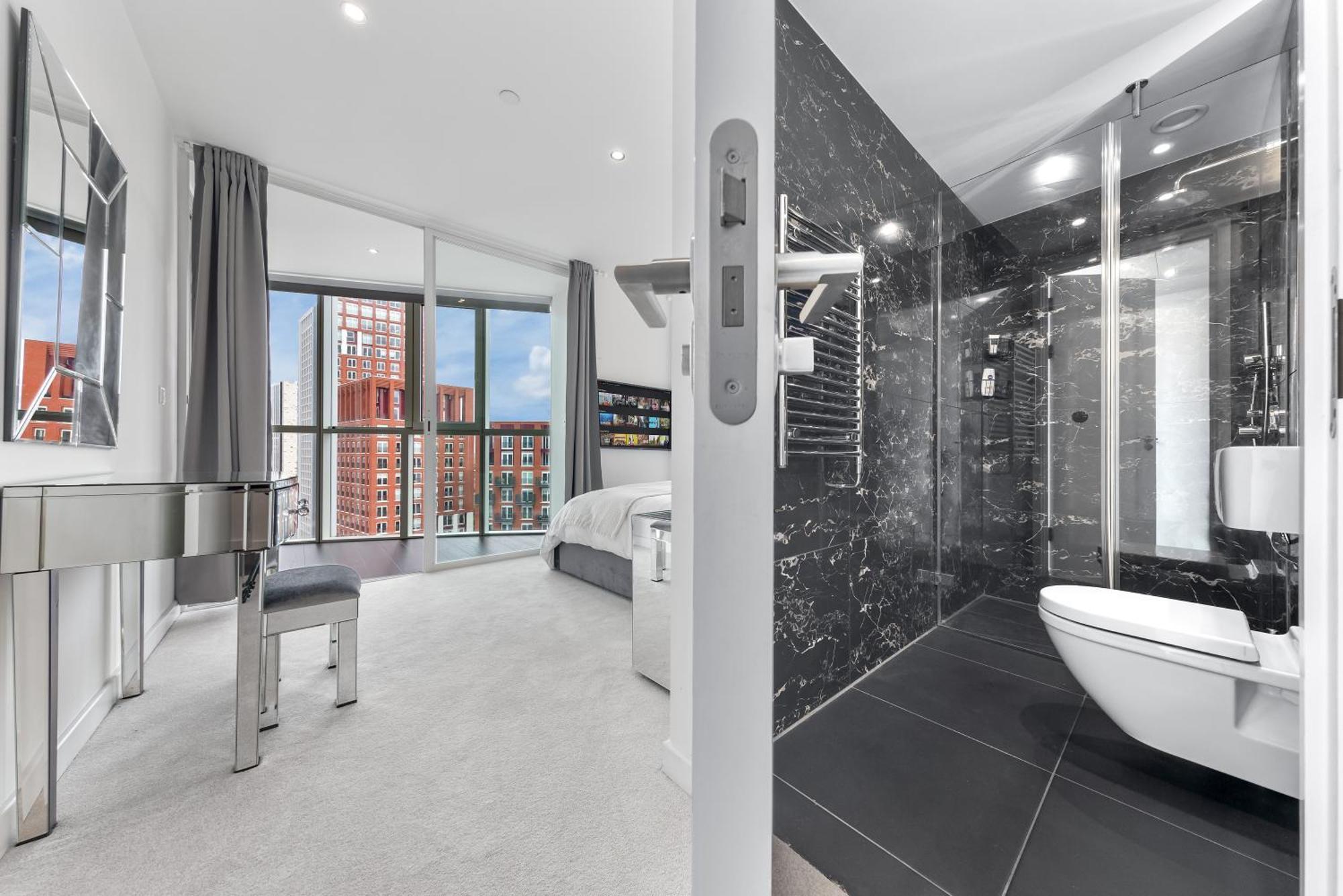 Apartamento 18th Floor Luxury 2 Bedroom, 2 Bathroom Sky View With Rooftop Access & Gym! Unbeatable Experience & Extreme Value! *