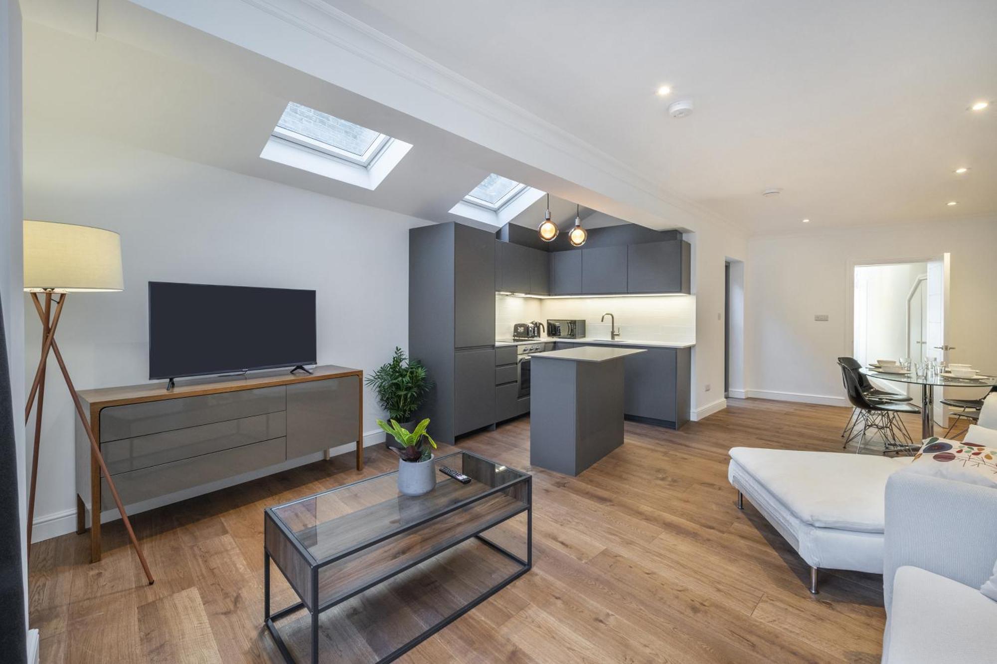 Luxury 2bedroom And 2bathroom Flat With Patio London! * Londen