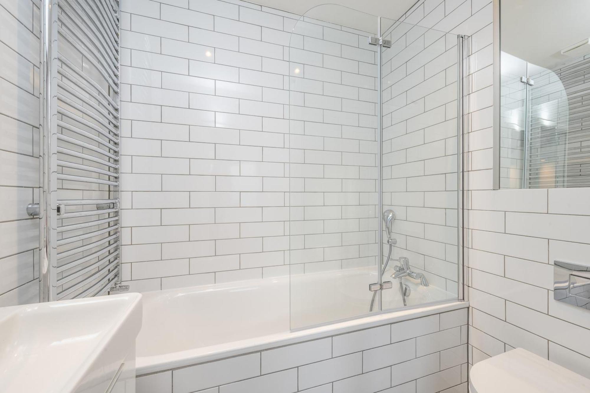 Luxury 2bedroom And 2bathroom Flat With Patio London! *
