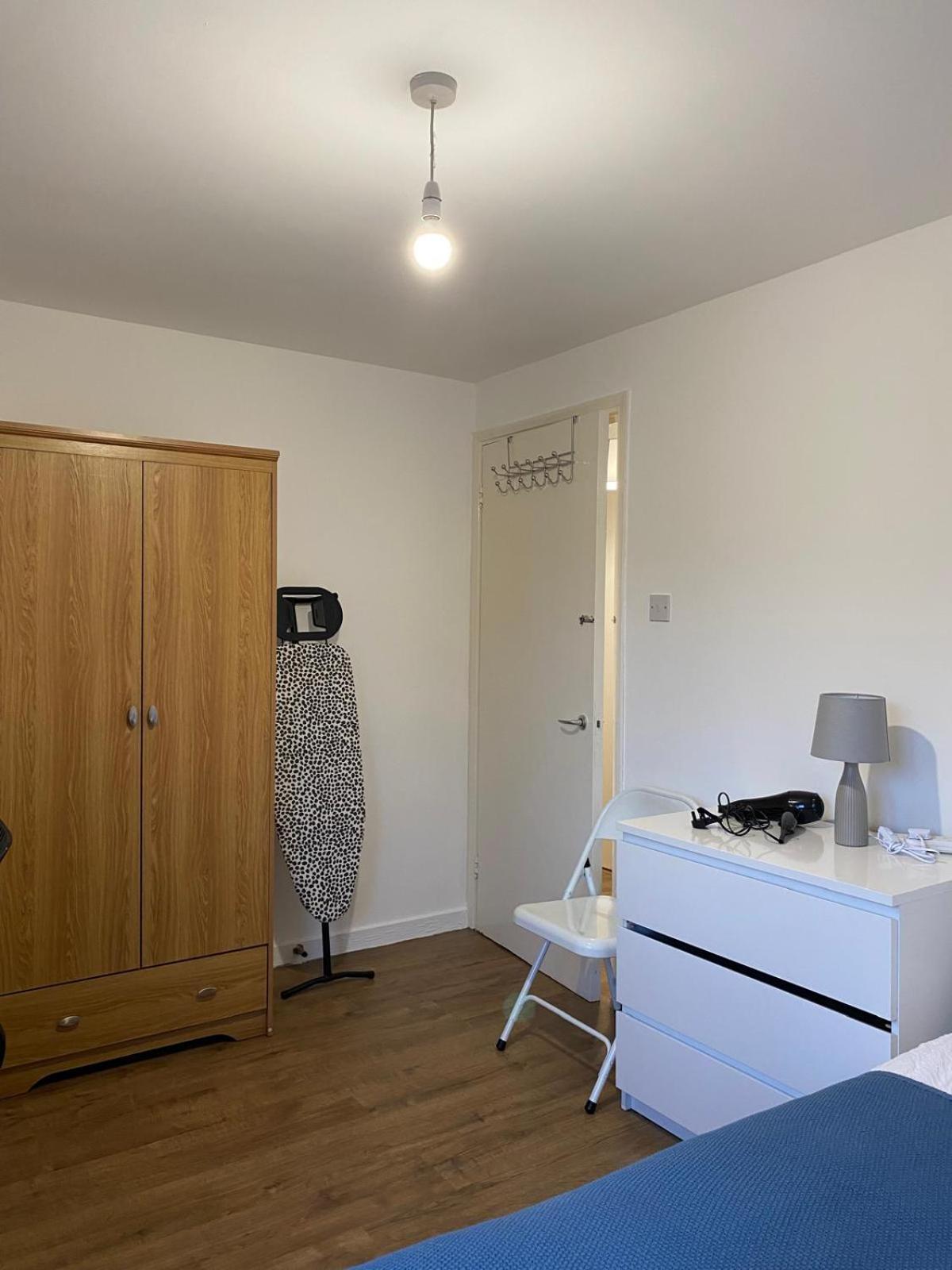 Modern Entire In Kings Cross St Pancras Leilighet London
