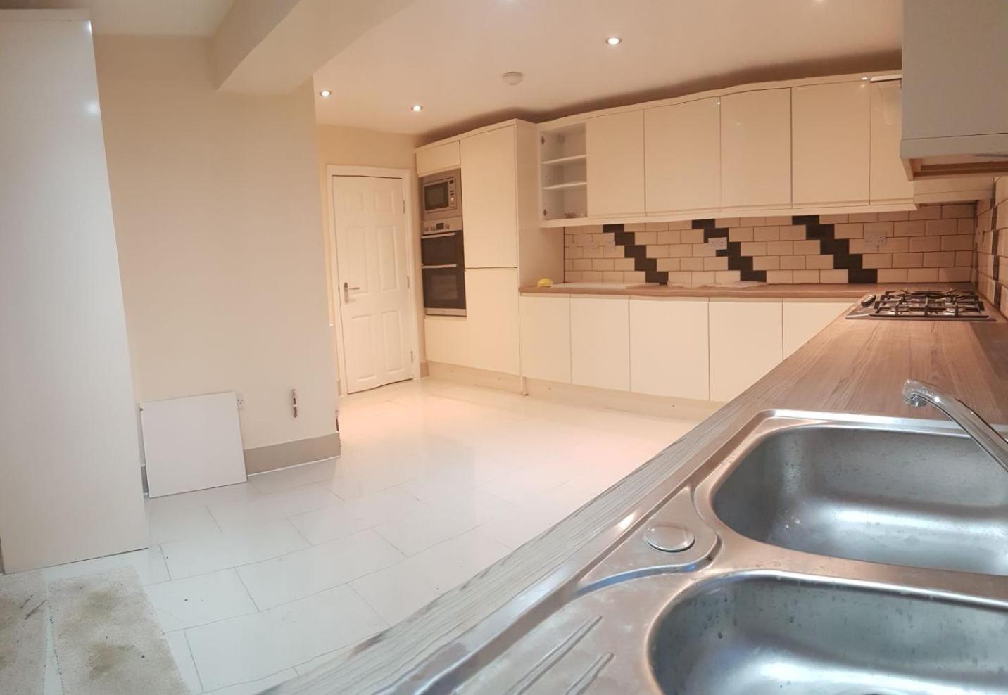 Private Near Hither Station London