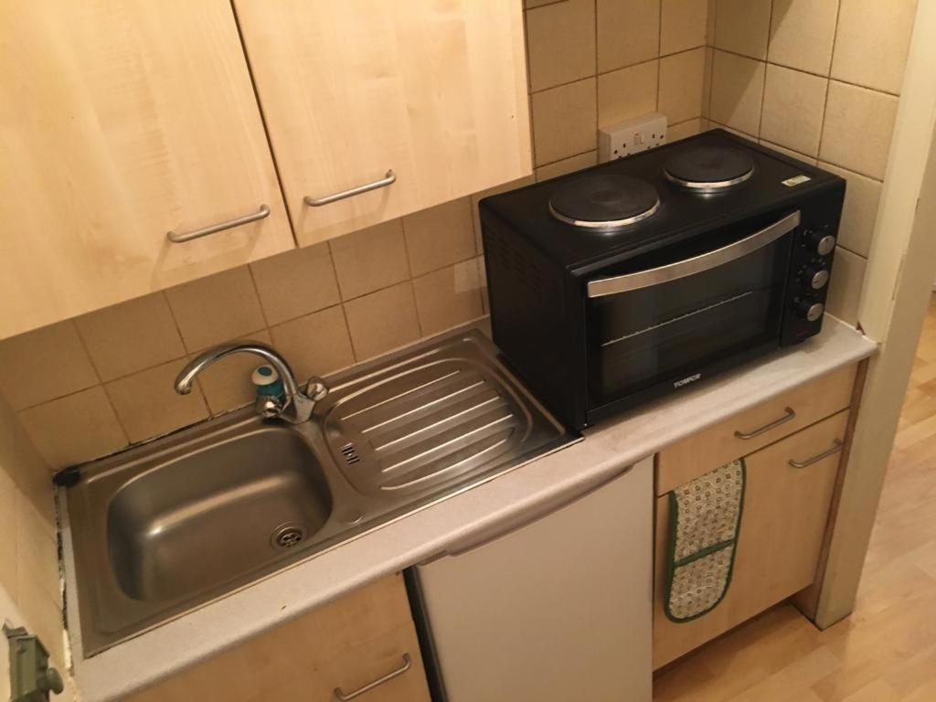 Aparthotel St Pauls Studio 24 London