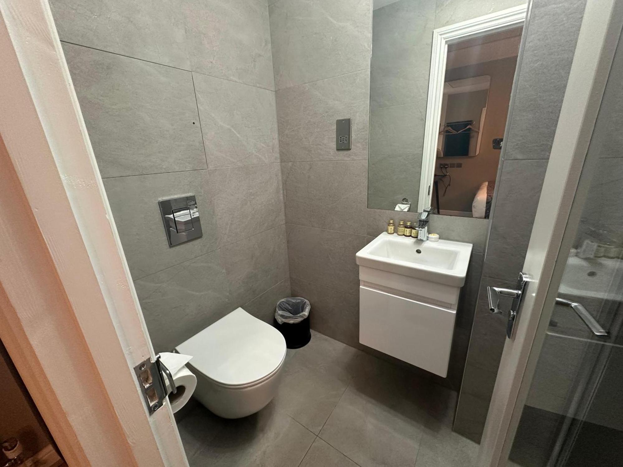 Arran House Hotel London