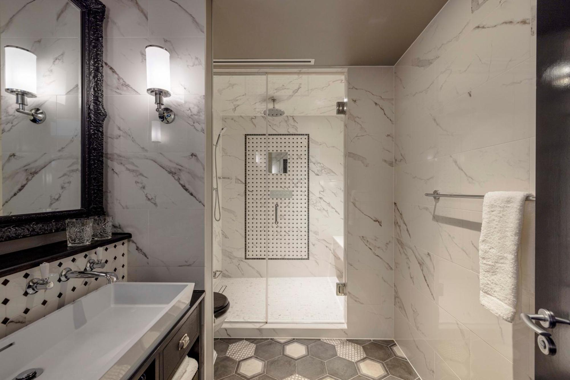 Virgin - Shoreditch 5*